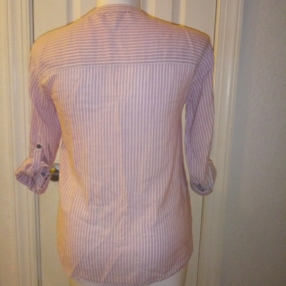 ❤ 3 for $20... Gloria Vanderbilt button down shirt - Picture 5 of 6